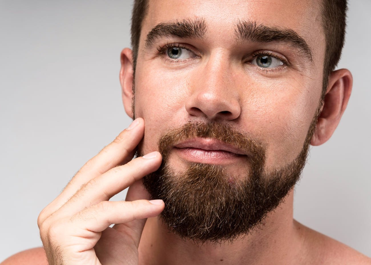 Pelos Enquistados En La Barba